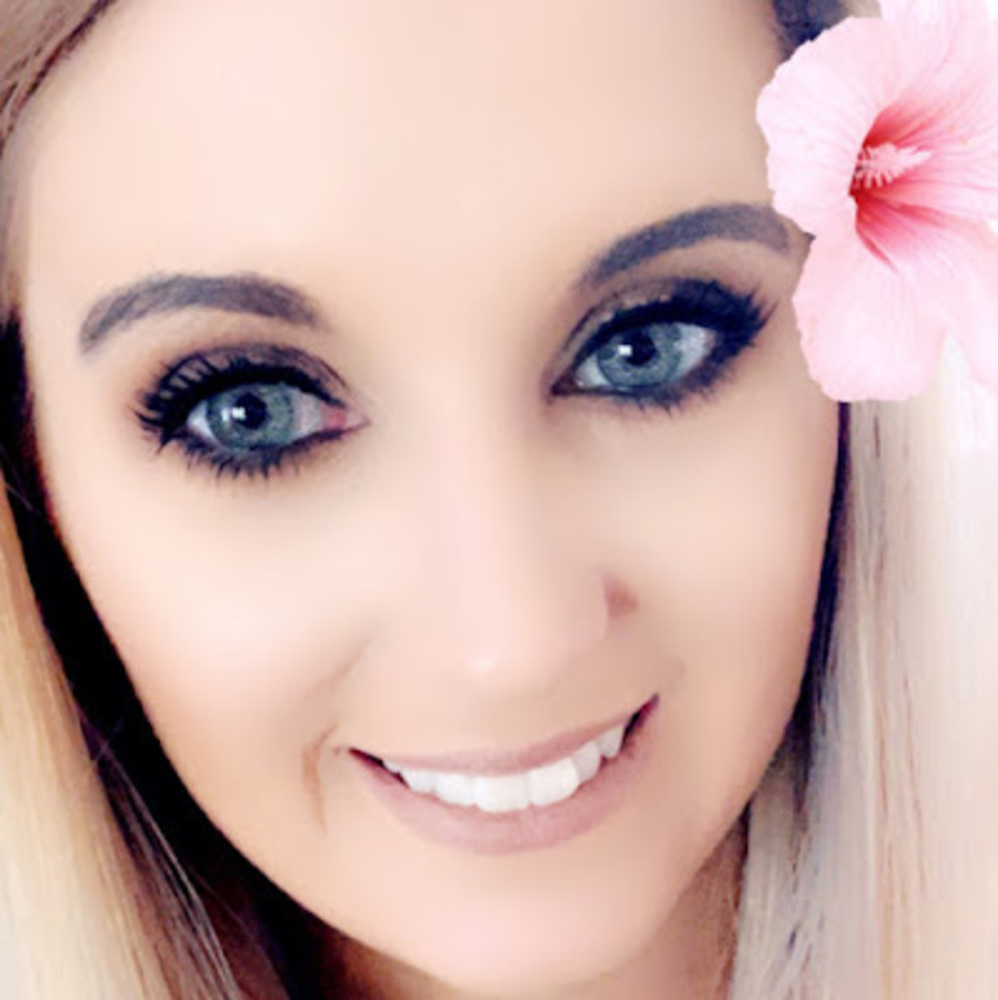 Meet your Posher, Ashley